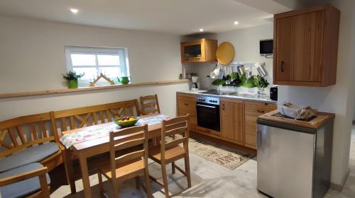 Reusa Apartamento | Ferienwohnung Am Dächsberg