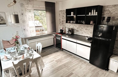 Rodt Casa | Ferienwohnung am See im Bergischen Land