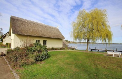 Krakow am See Apartamento | Ferienwohnung am Krakower See, Cracovia am See