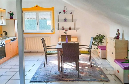 Losheim am See Apartamento | Ferienwohnung am Felsenwanderweg - apartment/apartment, bath, WC