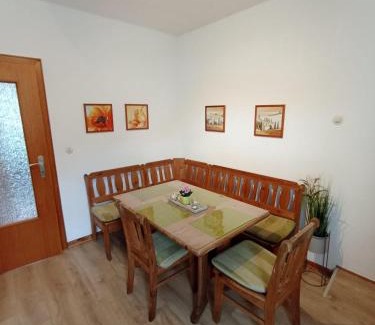 Bad Wuennenberg Apartamento | Ferienwohnung-Am-Kirchplatz