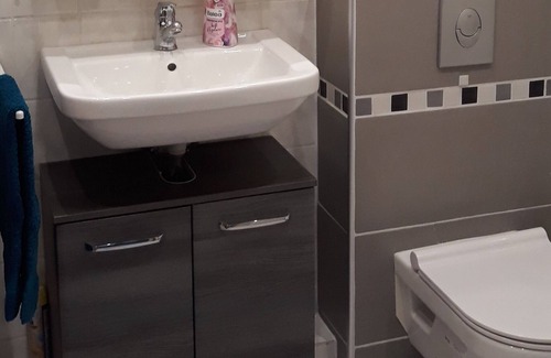 Edenkoben Apartamento | Ferienwohnung am Triefenbach