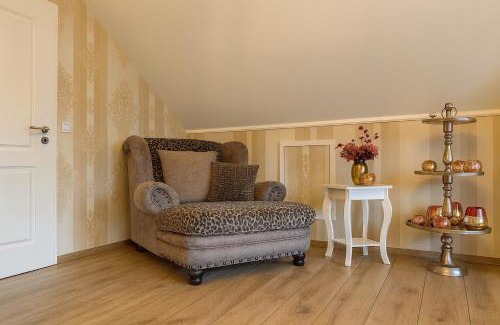 Voehl Apartamento | Ferienwohnung Am Wäldchen