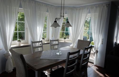 Unterkirnach Apartamento | Ferienwohnung am Wildpflanzenpark