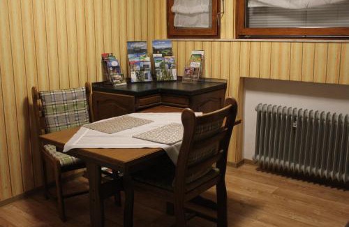 Grunebach Apartamento | Ferienwohnung Andrea