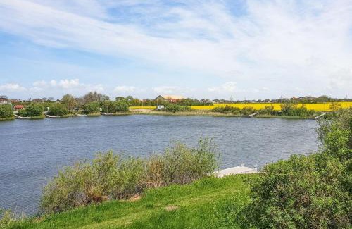 Norderhafen Apartamento | Ferienwohnung Ankerplatz No 7 mit Blick auf den See