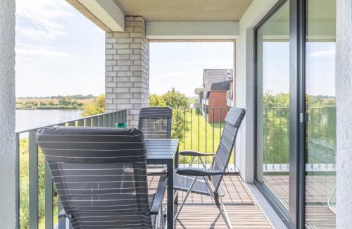 Norderhafen Apartamento | Ferienwohnung Ankerplatz No 7 mit Blick auf den See