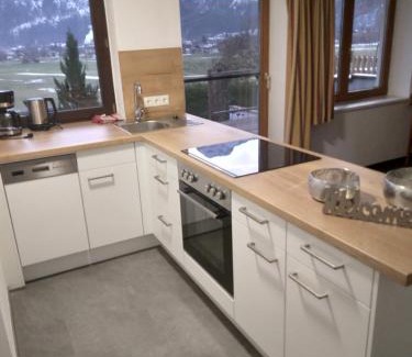Lofer Apartamento | Ferienwohnung Anton