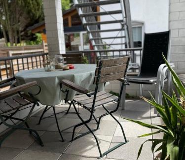 Brauneberg Apartamento | Ferienwohnung & Apartment Am Steinbrunnen