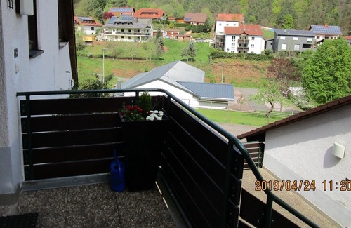 Schwanheim Apartamento | Ferienwohnung/app. für 2 Gäste mit 50m² in Schwanheim