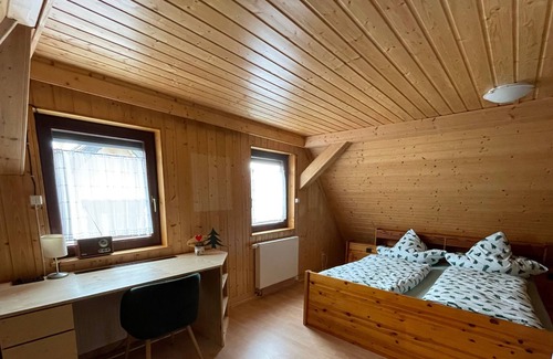 Lutzenhardt Apartamento | Ferienwohnung/app. für 5 Gäste mit 70m² in Waldachtal