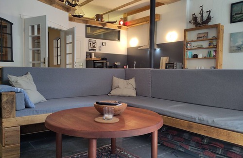 Neumuhlen-Dietrichsdorf Apartamento | Ferienwohnung/app. für 4 Gäste mit 74m² in Kiel