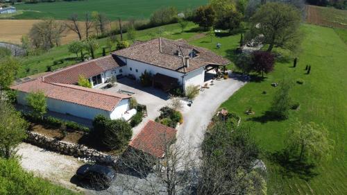 Ambax Casa | Ferienwohnung Au Pajot