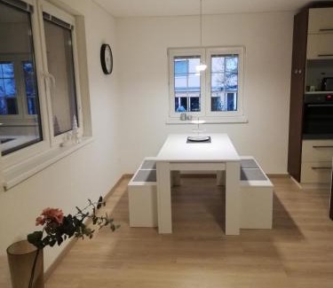 Dornbirn Apartamento | Ferienwohnung Auszeit