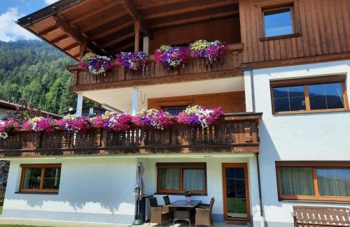 Medraz Apartamento | Ferienwohnung Auszeit Stubai