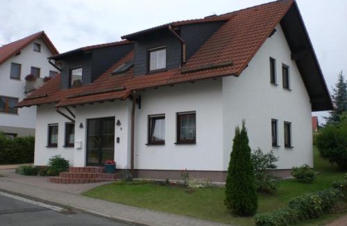 Kranichfeld Apartamento | Ferienwohnung Böhm