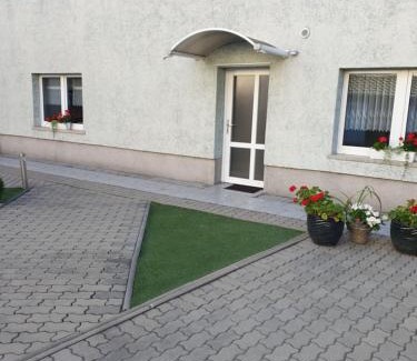 Schoneweide Apartamento | Ferienwohnung bei Ingrid