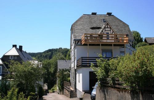 Schwalefeld Apartamento | Ferienwohnung bei Willingen mit eigener Terrasse, cleaning included