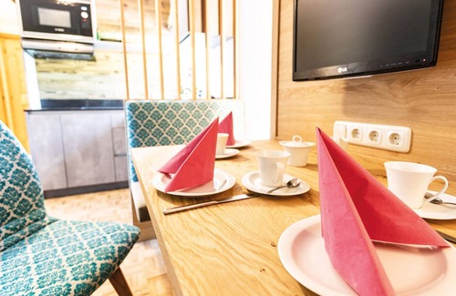 Steinbach am Attersee Apartamento | Ferienwohnung Berg - Haus Bader