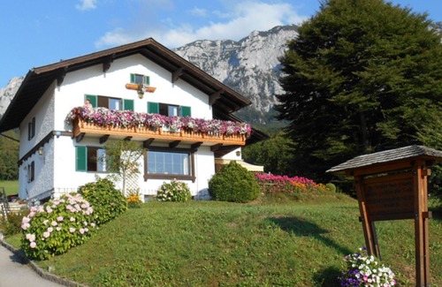 Steinbach am Attersee Apartamento | Ferienwohnung Berg - Haus Bader