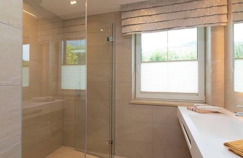 Steinbach am Attersee Apartamento | Ferienwohnung Berg - Haus Bader