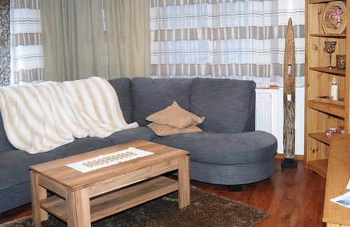 Trins Apartamento | Ferienwohnung Bergler