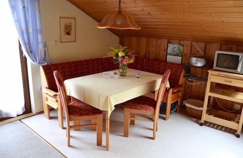 Waging am See Apartamento | Apartamento para 4 personas, balcón, 69 m²