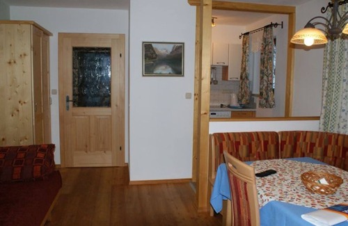 Nussdorf am Attersee Apartamento | Ferienwohnung Buche - Bio-bauernhof Familie Nußbaumer