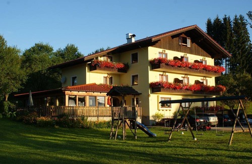 Nussdorf am Attersee Apartamento | Ferienwohnung Buche - Bio-bauernhof Familie Nußbaumer