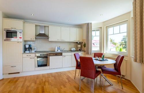 Bad Saarow Apartamento | Ferienwohnung Christiane in der Villa zum Kronprinzen direkt gegenüber der SaarowTherme
