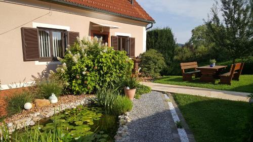 Fehring Apartamento | Ferienwohnung Corinna