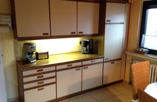 Hamelin Apartamento | Ferienwohnung Dahm am Weser-Radweg - apartment/apartment, shower and bath, WC, 1