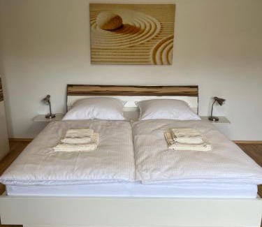 Bad Bergzabern Apartamento | Ferienwohnung David im Haus Waldblick - Bad Bergzabern
