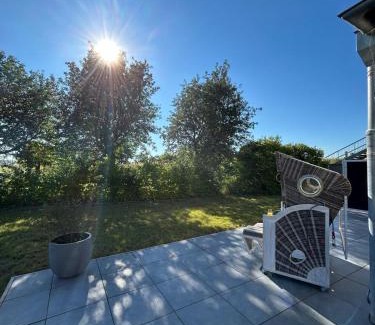 Hohen Wieschendorf Apartamento | Ferienwohnung - "Am Weinstock No 13 - Aurora Vista"