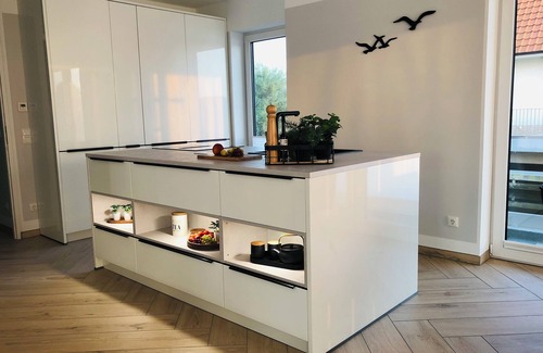 Harlesiel Apartamento | Ferienwohnung Direkt auf dem Wasser mit Traumhaftem Blick auf den Yachthafen