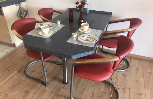 Nordliche Muhlenvorstadt Apartamento | Ferienwohnung direkt am Ryck- Nähe UNI und Kliniken