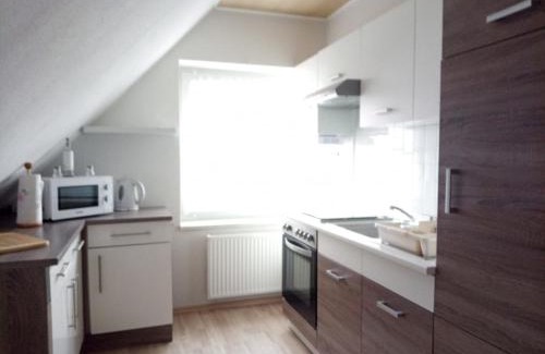 Kneese Dorf Apartamento | Ferienwohnung "Dorfidyll"