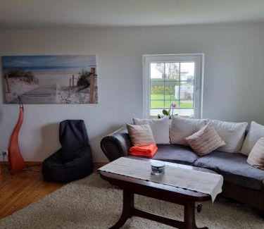Katzow Apartamento | Ferienwohnung Editha mit Wintergarten