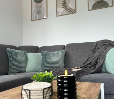 Iversheim Apartamento | Ferienwohnung Elya, Ihre Auszeit zwischen Therme, Outlet, Natur