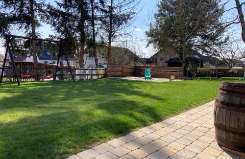 Bachhagel Apartamento | Ferienwohnung Eva mit Blick ins Grüne