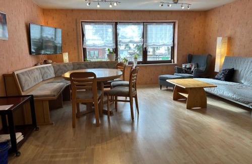 Bachhagel Apartamento | Ferienwohnung Eva mit Blick ins Grüne