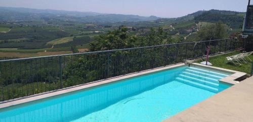 Verduno Apartamento | Ferienwohnung für 2 Personen ca 30 qm in Verduno, Piemont Provinz Cuneo