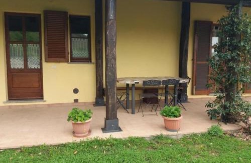 Elmo Apartamento | Ferienwohnung für 2 Personen 1 Kind ca 60 qm in Elmo, Toskana Maremma