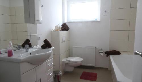 Oberhavel Apartamento | Ferienwohnung Fürstenberg - Schwalbe