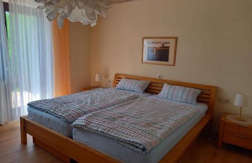 Furstenau Apartamento | Ferienwohnung Feld und Wiese