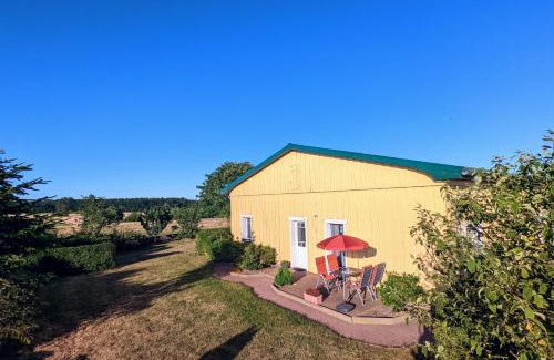 Bad Kleinen Apartamento | Ferienwohnung Feldblick auf dem Bauernhof am Schweriner See