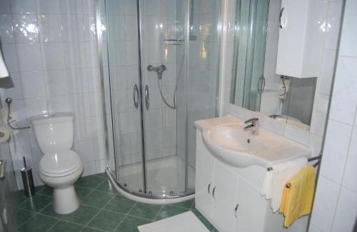 Floridsdorf Apartamento | Ferienwohnung Florian 2 In Bezirk 21 Floridsdorf