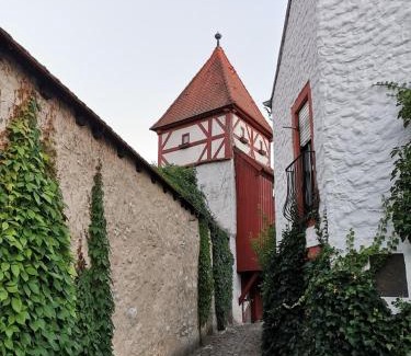 Beilngries Apartamento | Ferienwohnung Flurerturm
