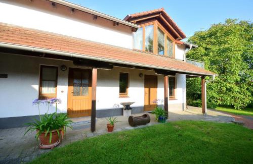Wickendorf Apartamento | Ferienwohnung Gartenblick am Schweriner See