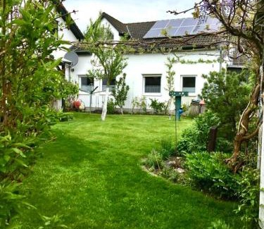 Fetten-Vorstadt Apartamento | Ferienwohnung GreifZu Pröger